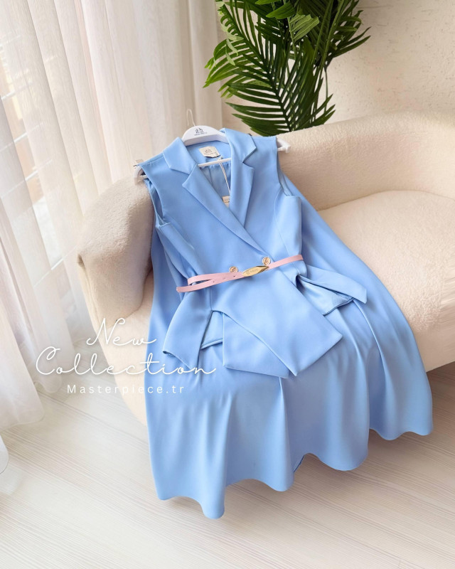 Set Blouse and Skirt