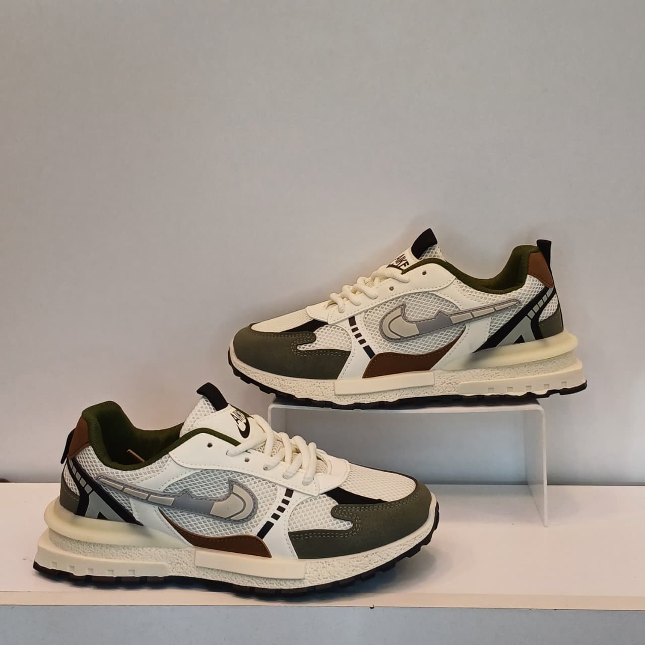 Aike shoes
