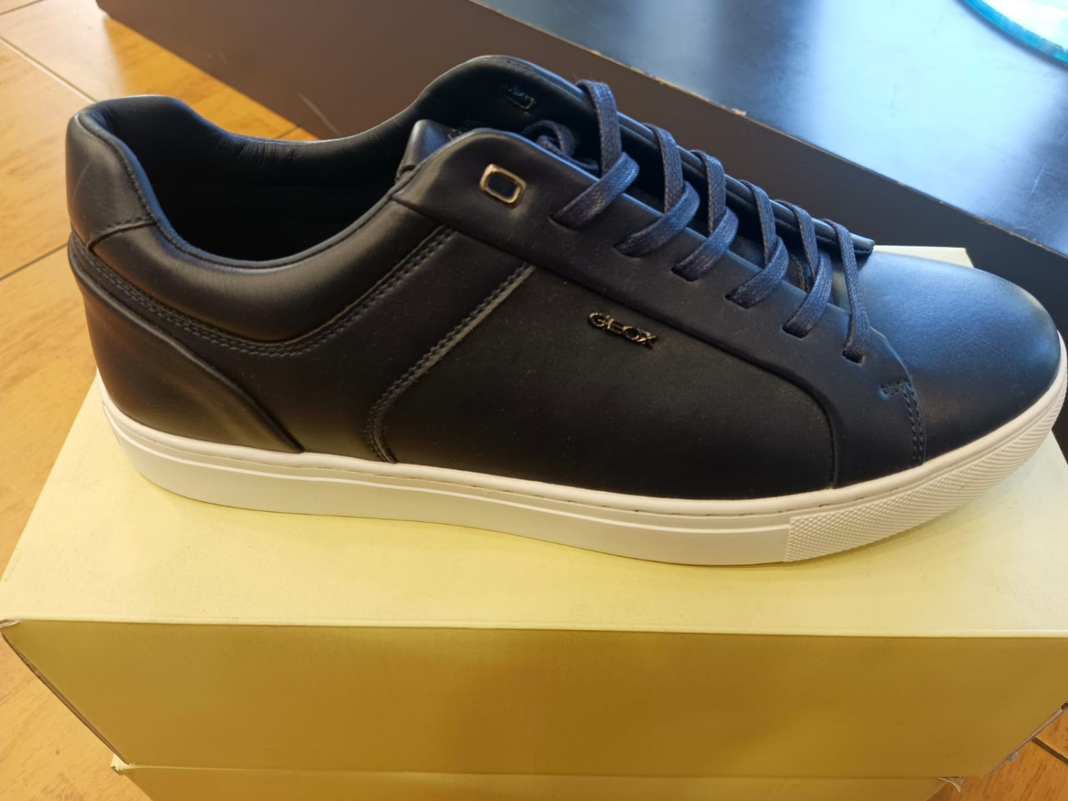 Geox sneakers shoes