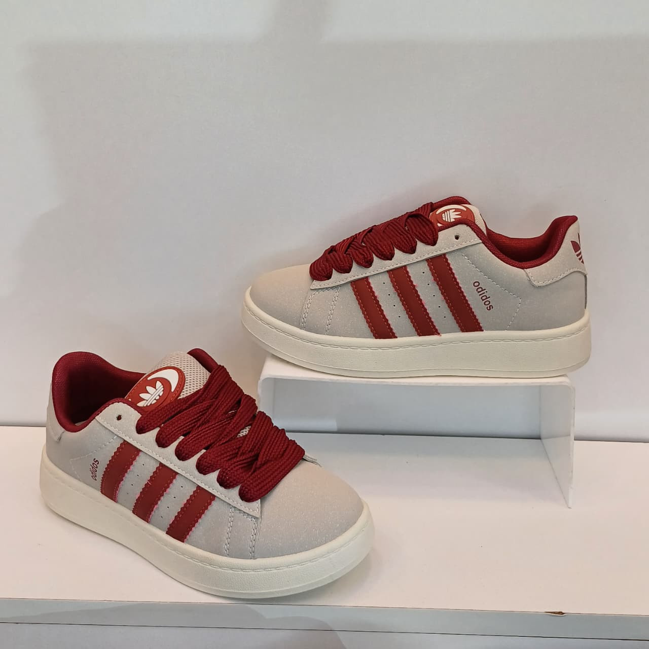 Women's Sneakers Campus