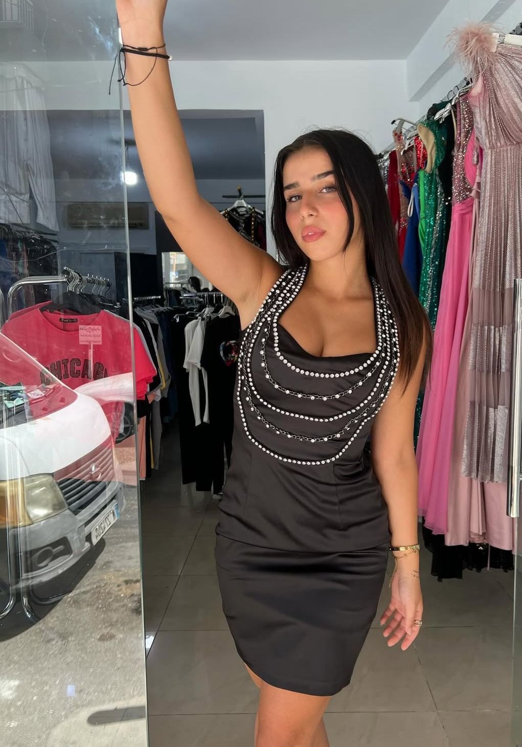 Red short dress  Full of sparkles Suitable for Christmas and New Year